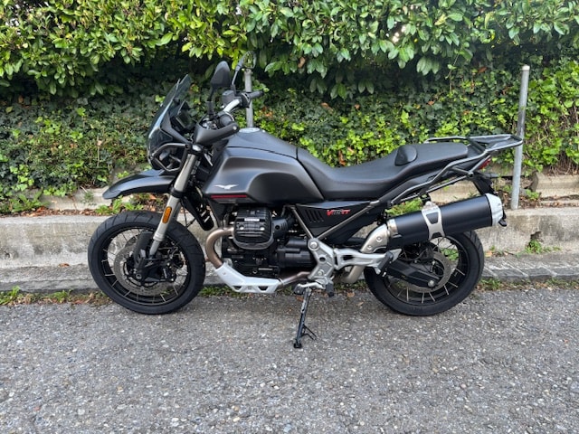 MOTO GUZZI V85 TT