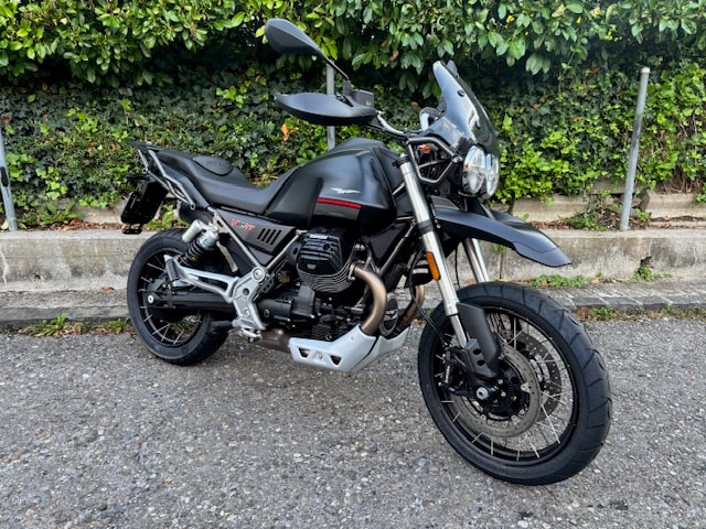 MOTO GUZZI V85 TT-showroom-element-2