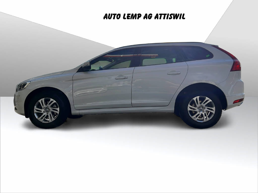 VOLVO XC60 2.4 D4 Kinetic AWD-image-1