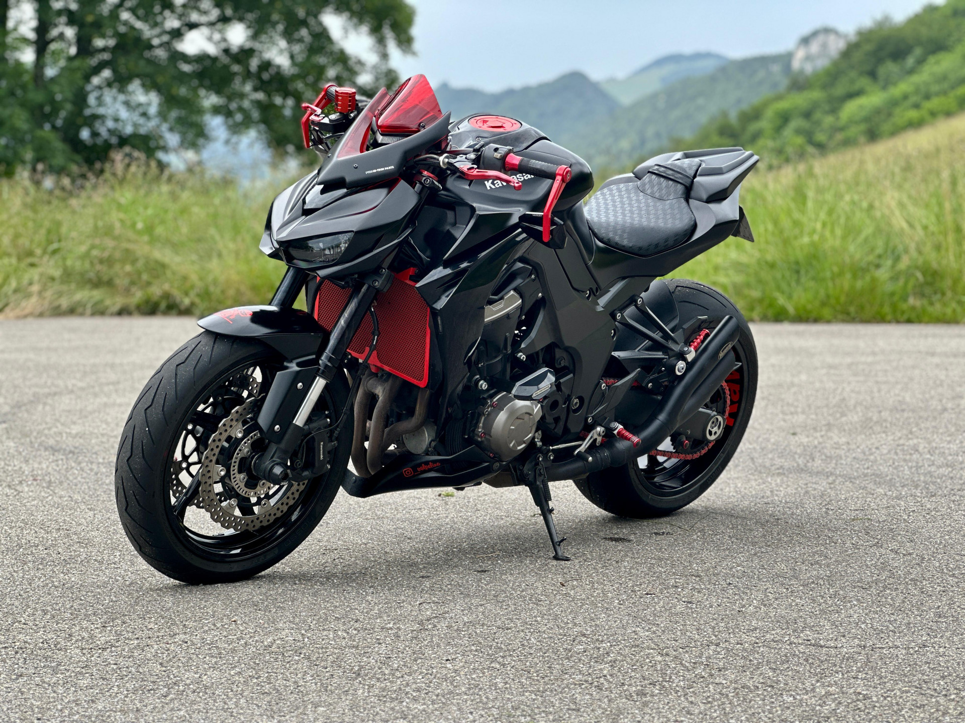 KAWASAKI Naked-image-3