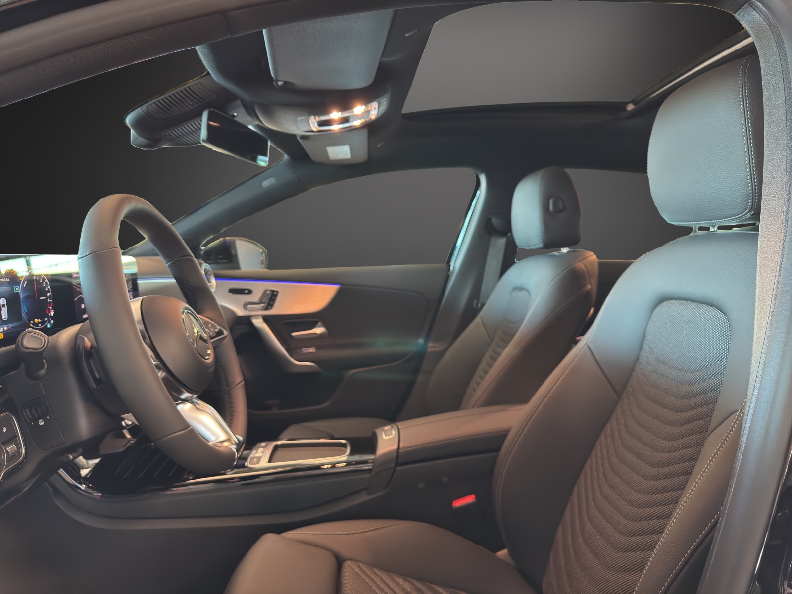 MERCEDES-BENZ A 250 e EQ Star 8G-DCT-image-8