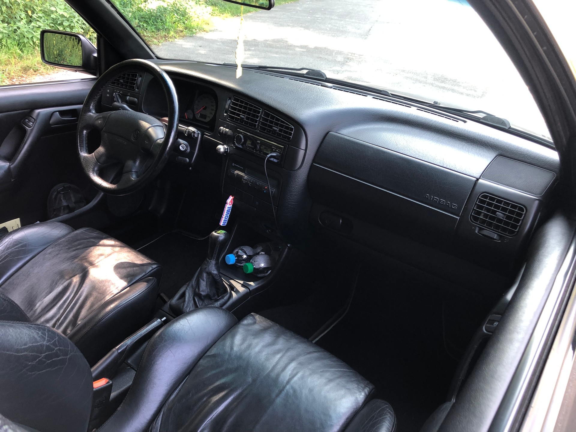 VW Golf 2000 GTI 16V Edition-image-15