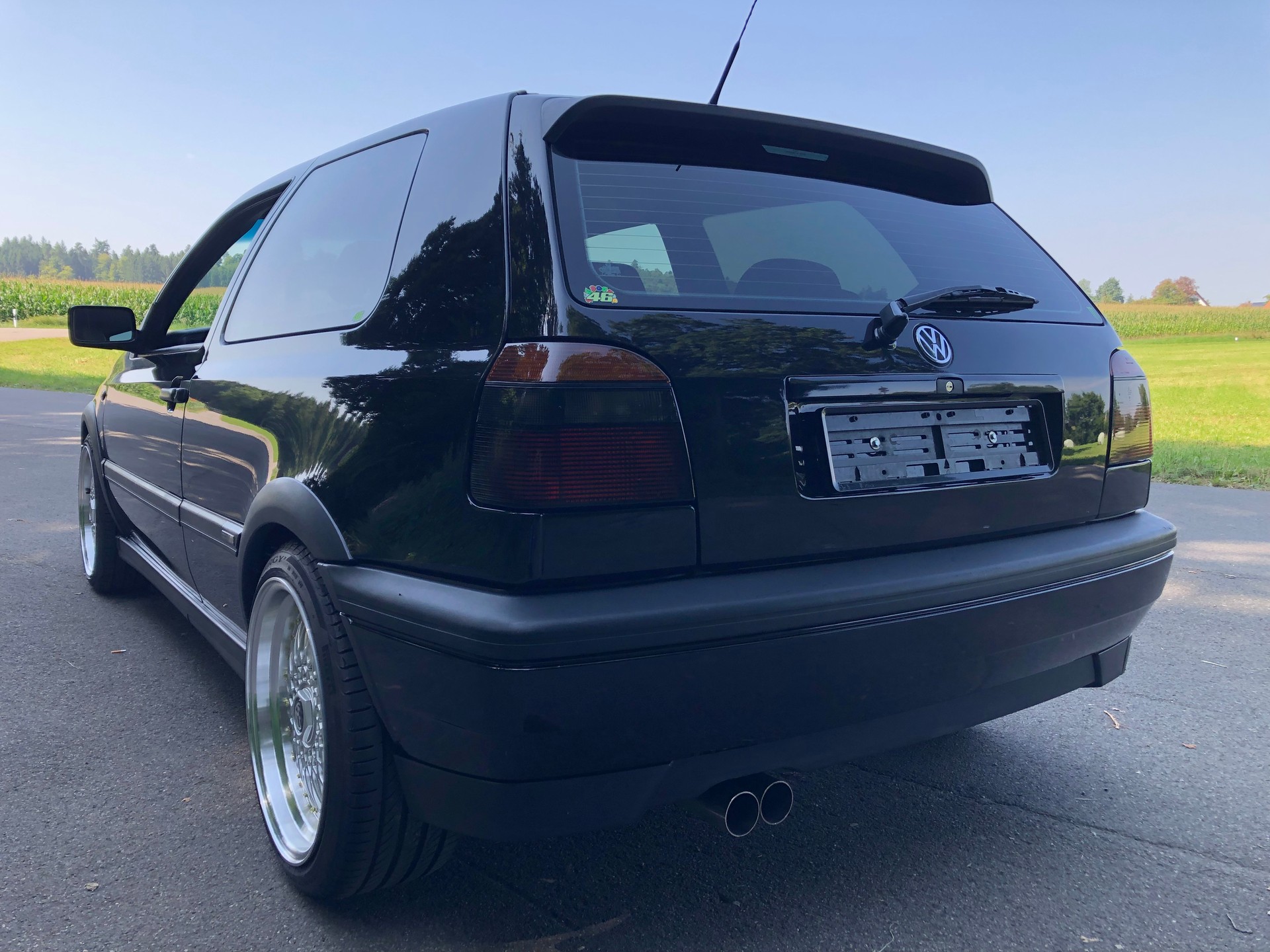 VW Golf 2000 GTI 16V Edition-image-4