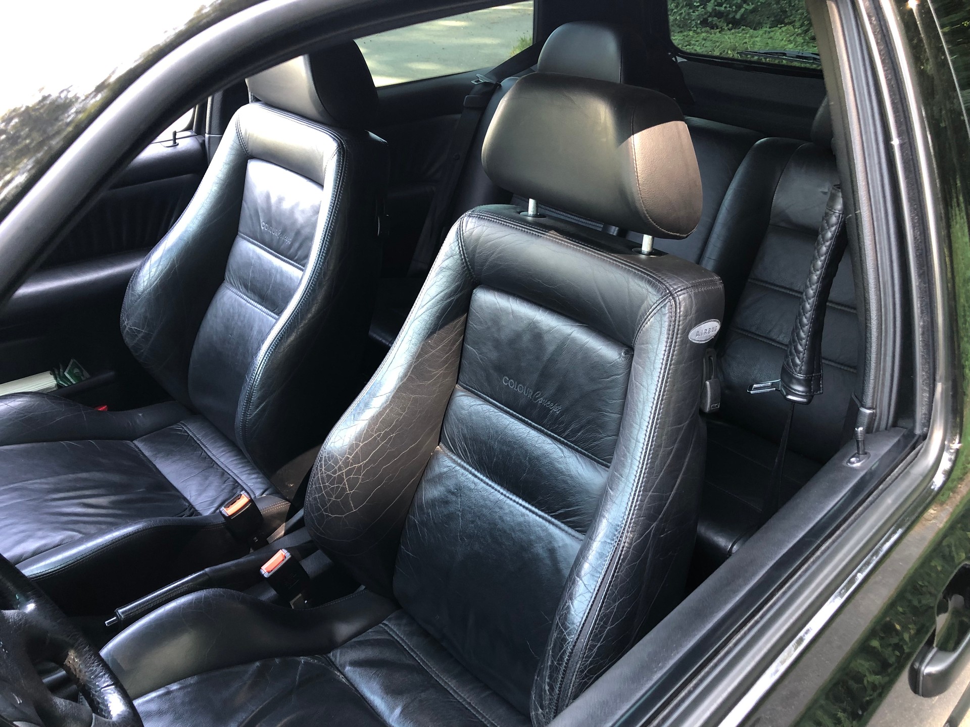 VW Golf 2000 GTI 16V Edition-image-14