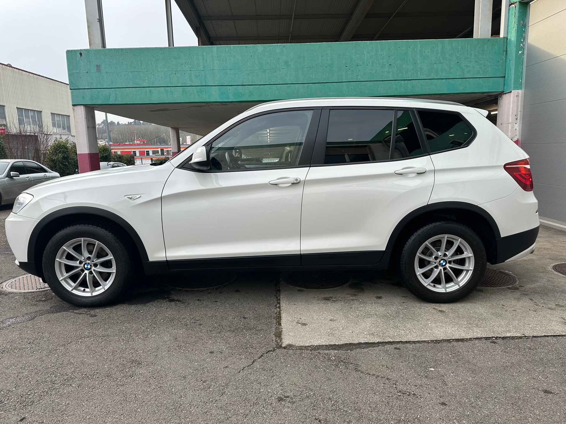 BMW X3 xDrive 20d Steptronic-image-5
