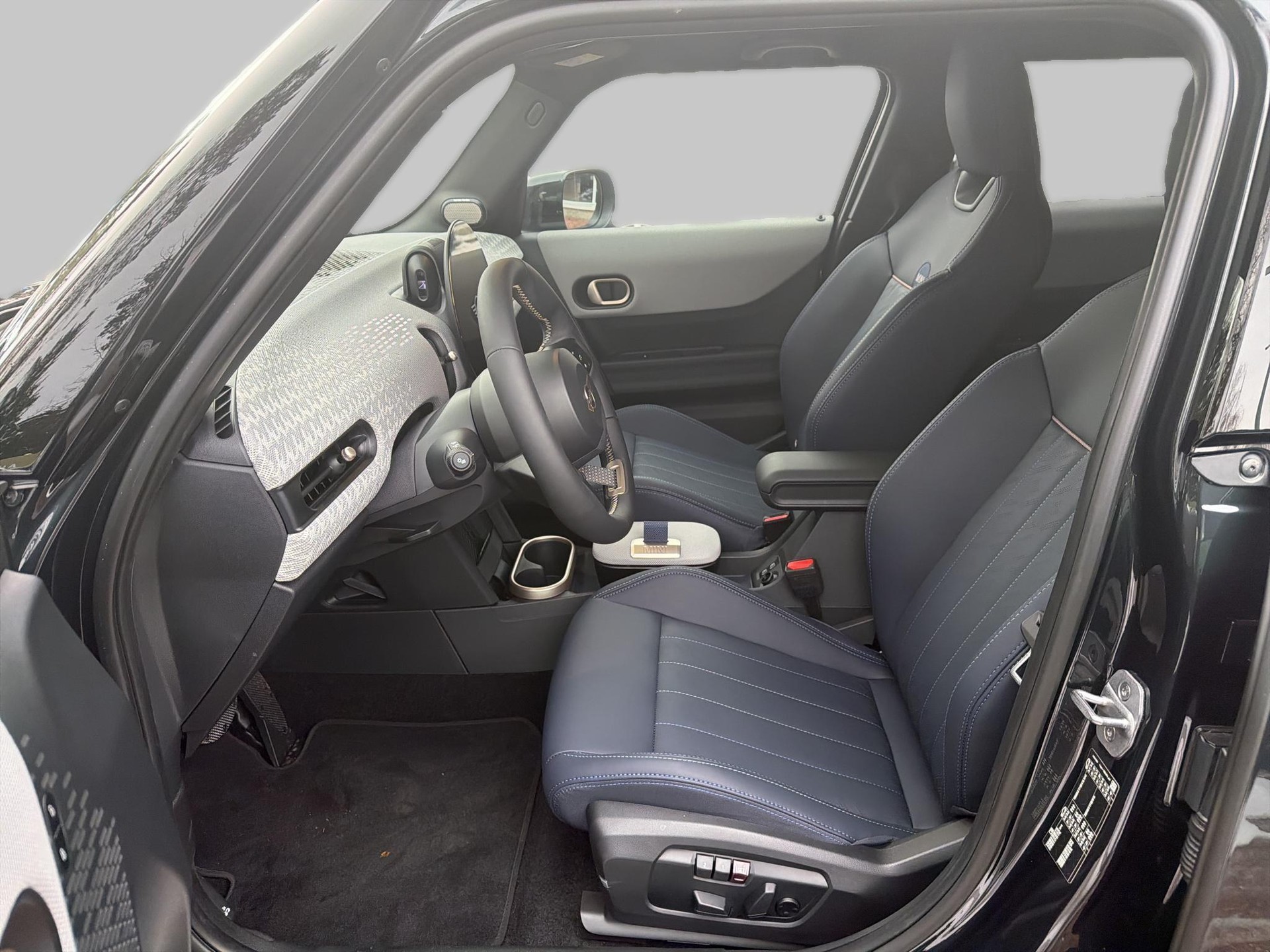 MINI Cooper 5 door C-image-13