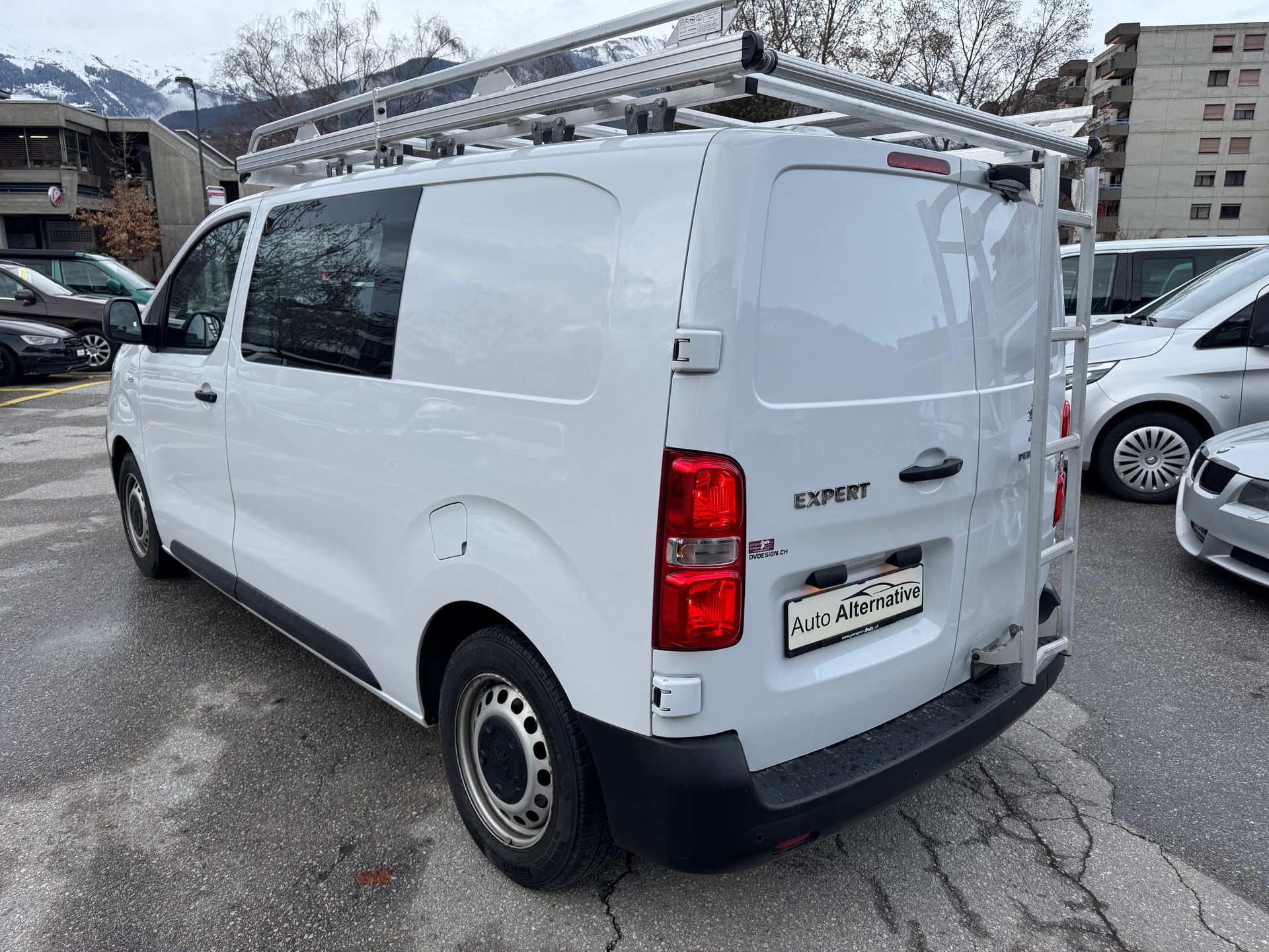 PEUGEOT Expert 1.5 BlueHDi 120 S&S Variable Pro Standard-image-20