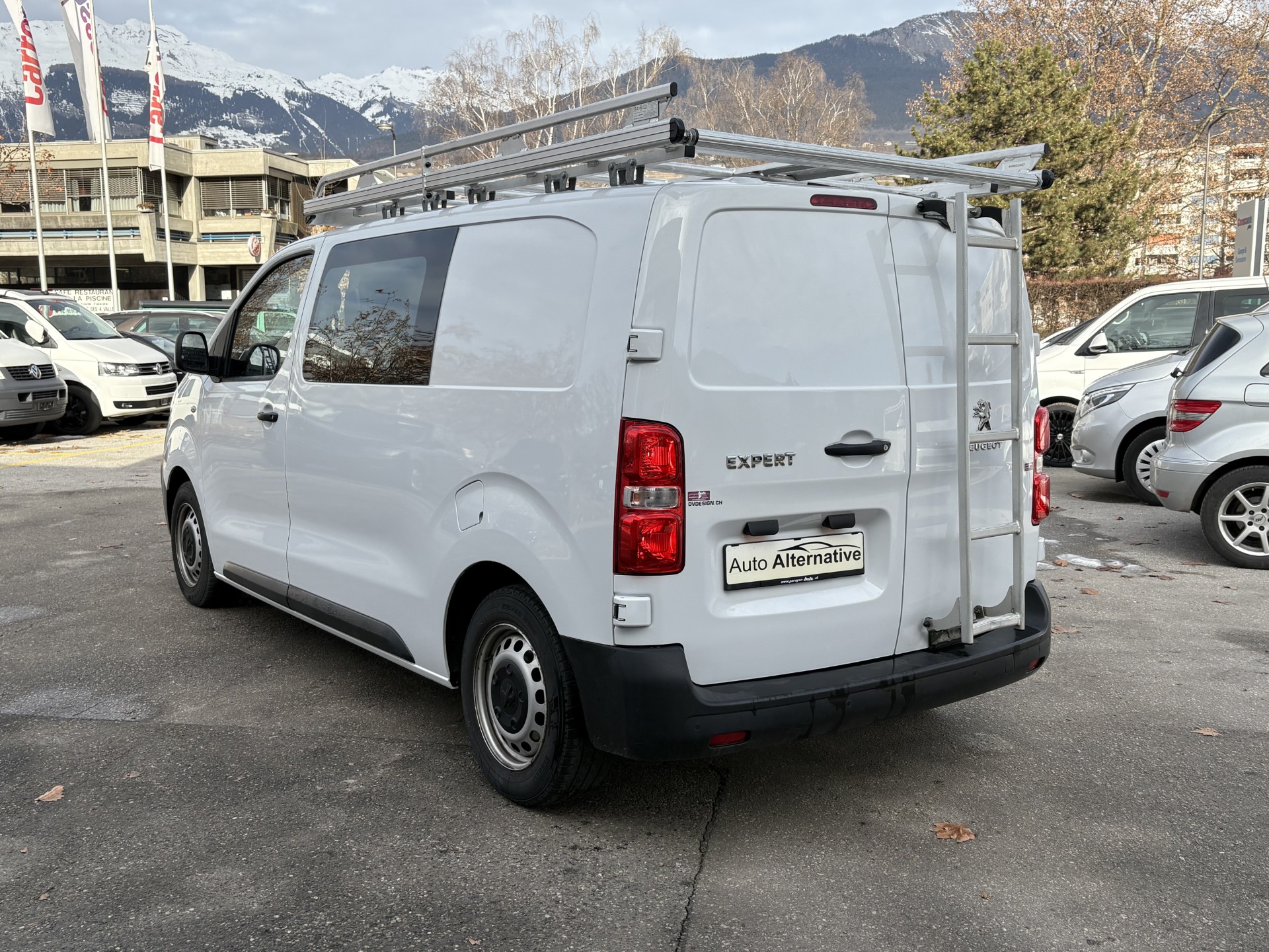 PEUGEOT Expert 1.5 BlueHDi 120 S&S Variable Pro Standard-image-6
