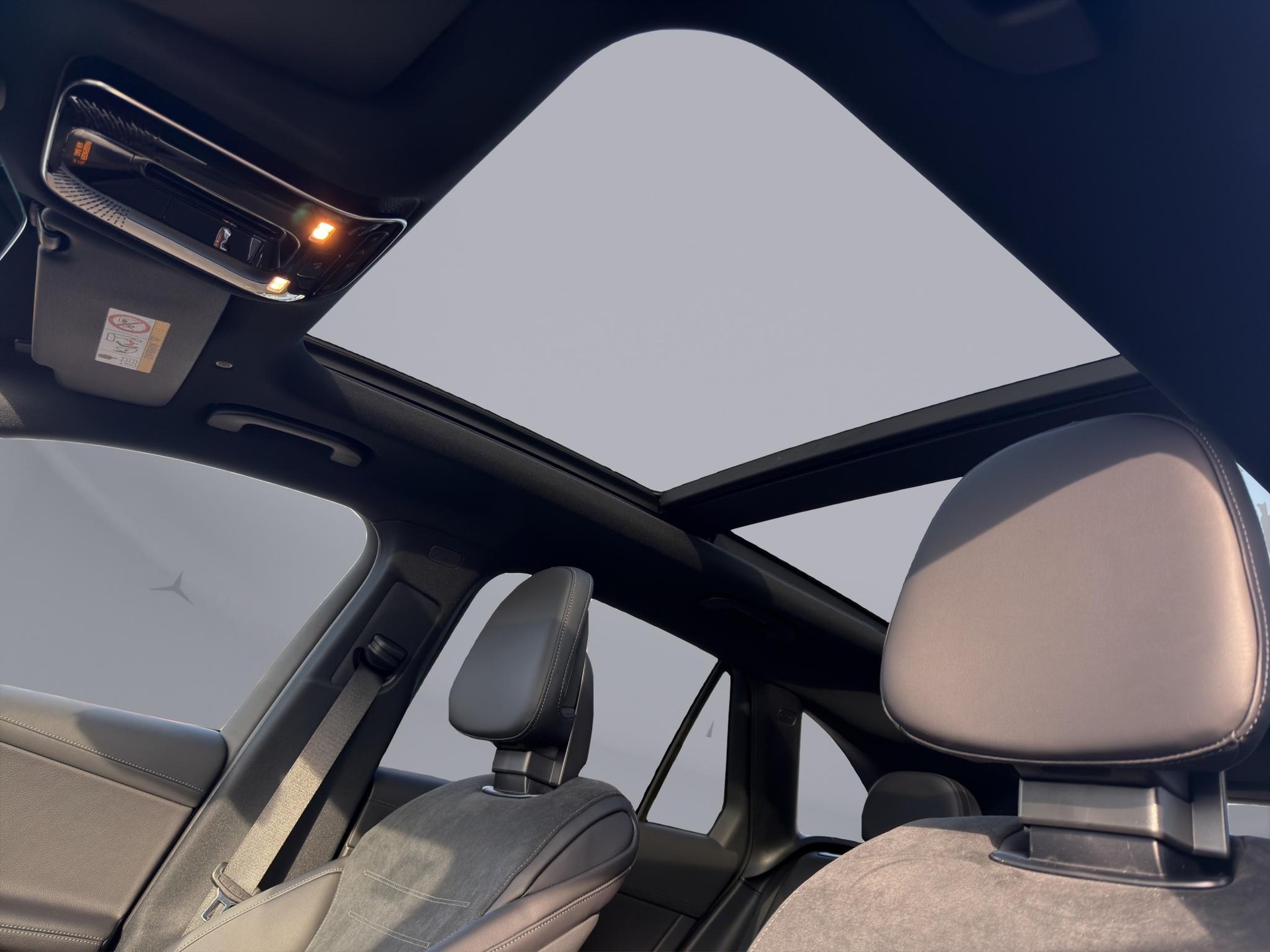 MERCEDES-BENZ GLC 220 d AMG Line 4matic-image-11