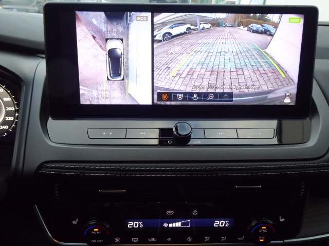 NISSAN Qashqai 1.3 DIG-T MHEV Tekna Xtronic 4x4-image-8