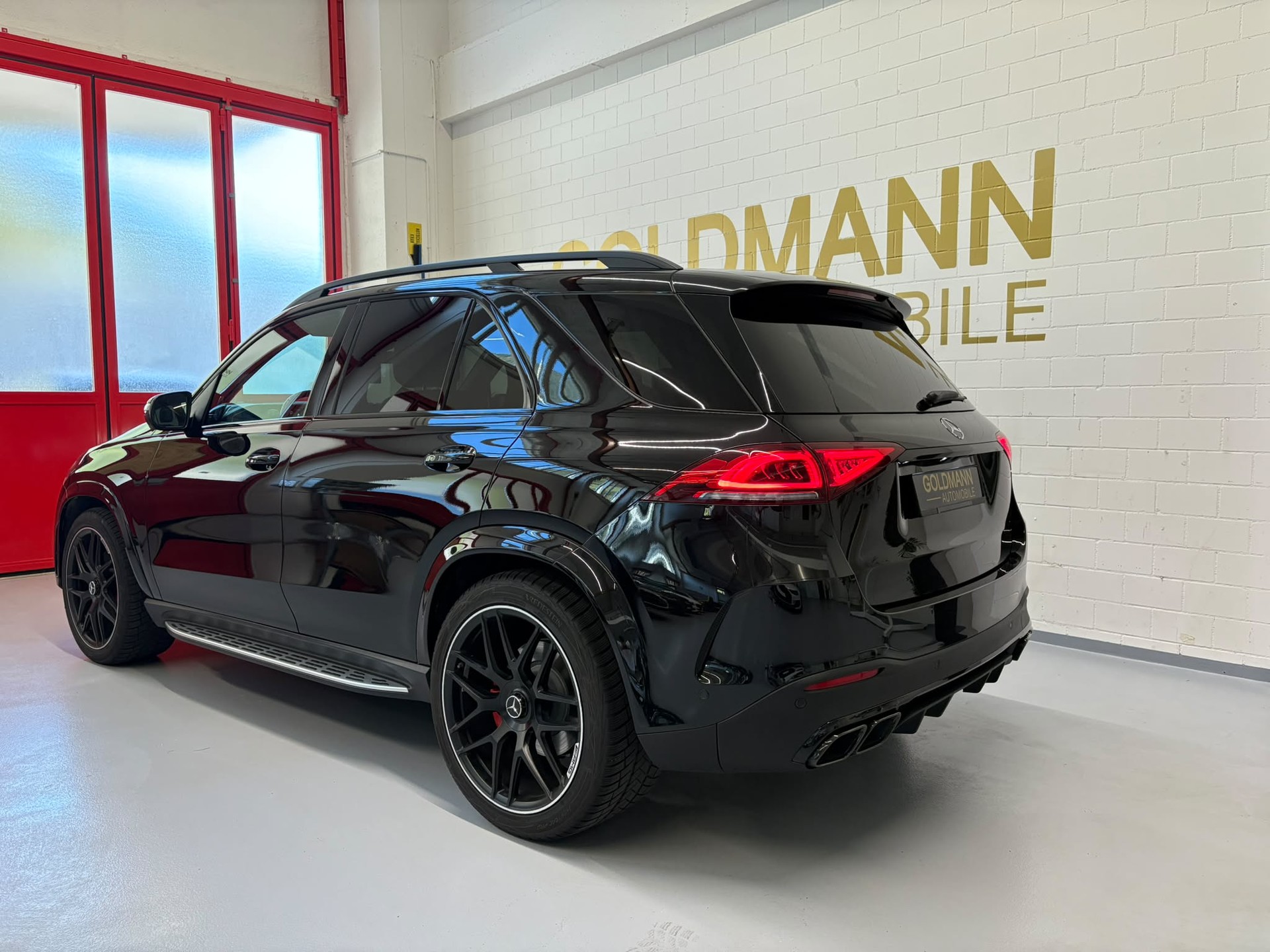 MERCEDES-BENZ GLE 400 d 4Matic AMG Line 9G-Tronic-image-1