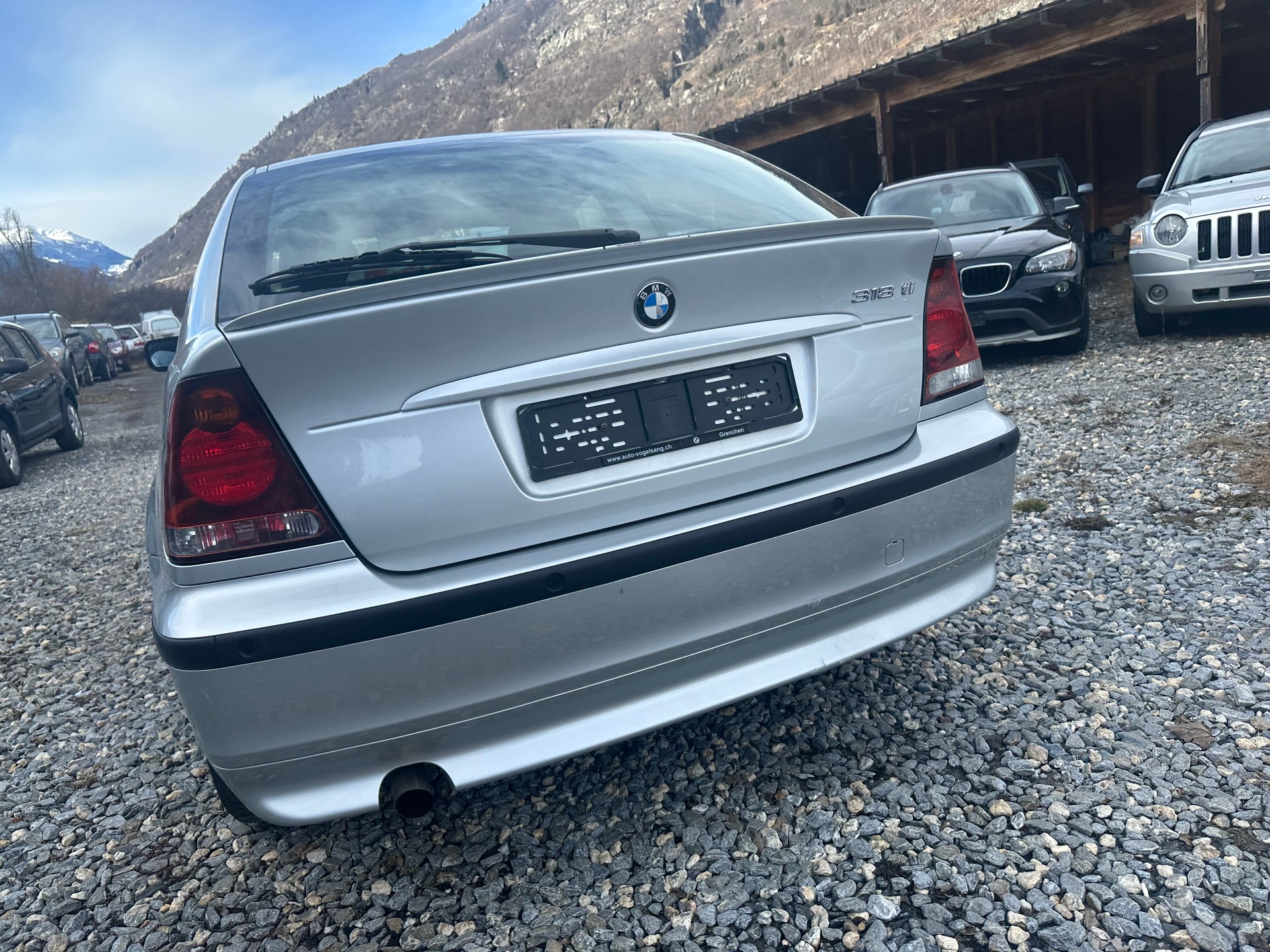 BMW 318 ti Compact-image-10
