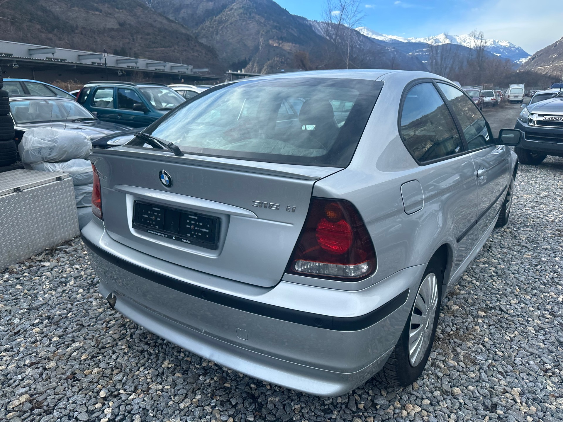 BMW 318 ti Compact-image-12