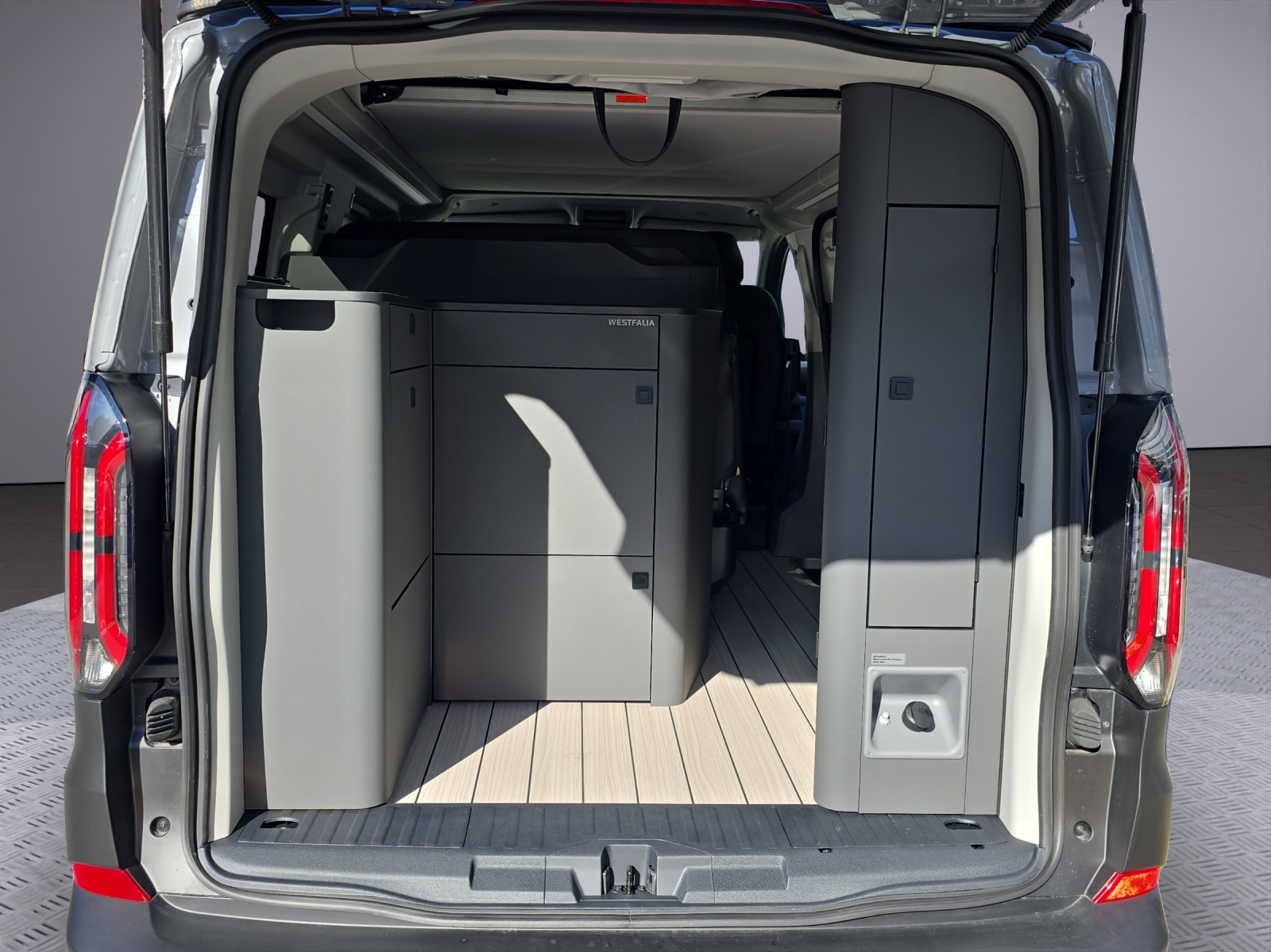 FORD Transit C Nugget 320 L1 2.0 Ec-image-13