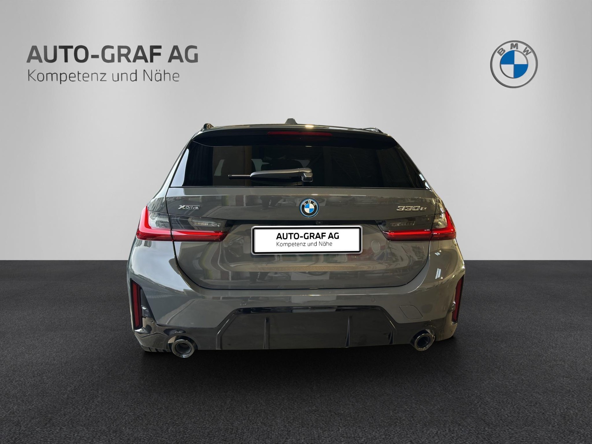 BMW 330e xDrive Touring M Sport Pro-image-3