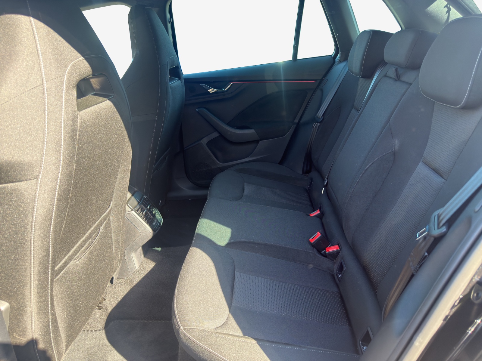SKODA Kamiq 1.0 TSI Dynamic DSG-image-11