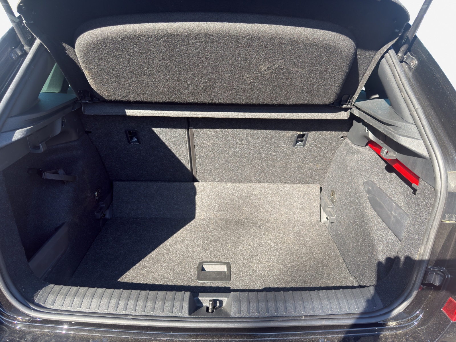 SKODA Kamiq 1.0 TSI Dynamic DSG-image-12