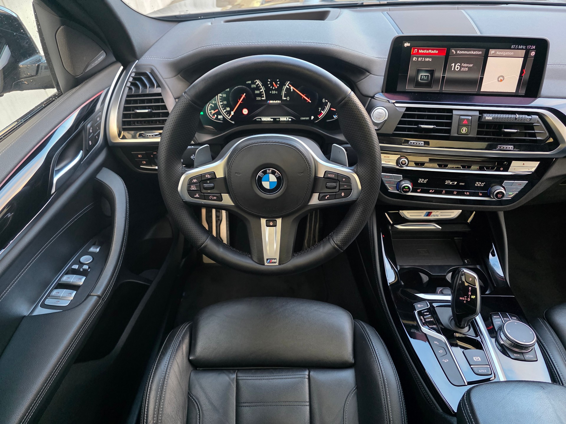 BMW X4 M40i Steptronic-image-11