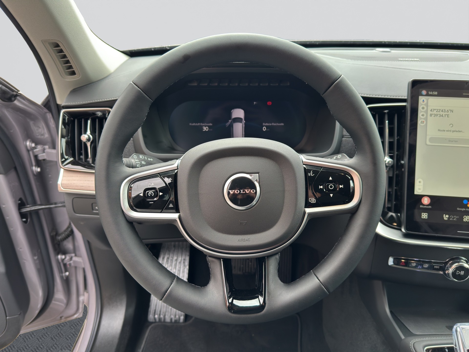 VOLVO XC90 T8 eAWD PluginHybrid Plus Bright Geartronic-image-10