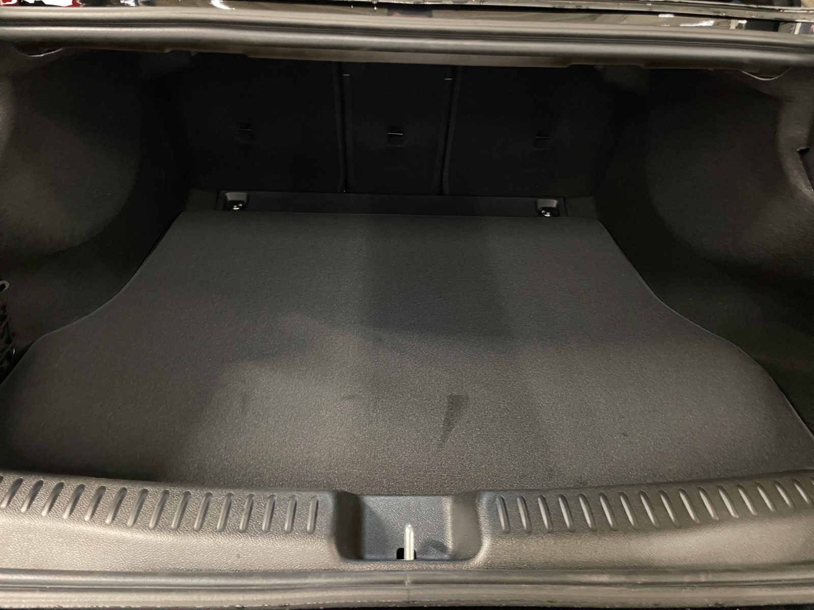 MERCEDES-BENZ CLA 220 8G-DCT 4Matic-image-10