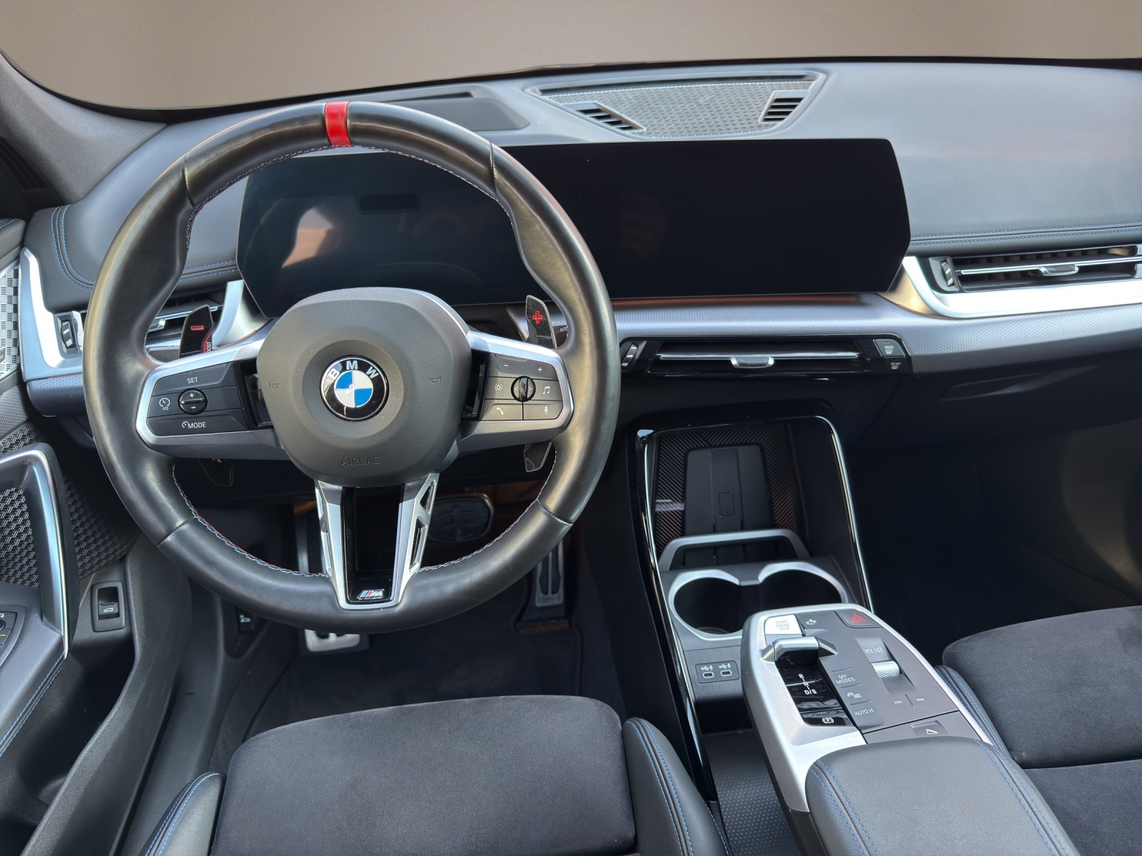 BMW X1 xDrive M35i-image-13