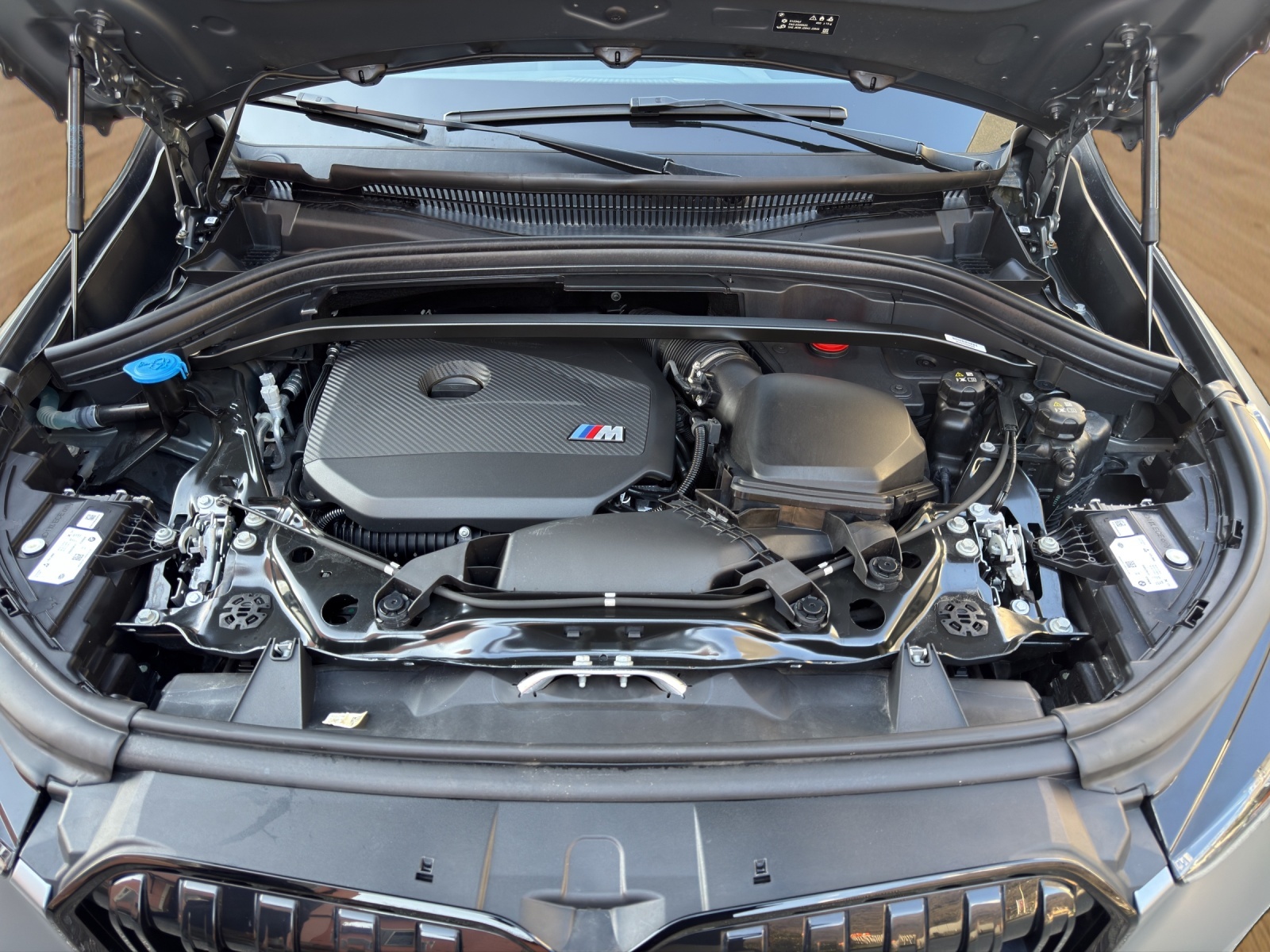 BMW X1 xDrive M35i-image-18