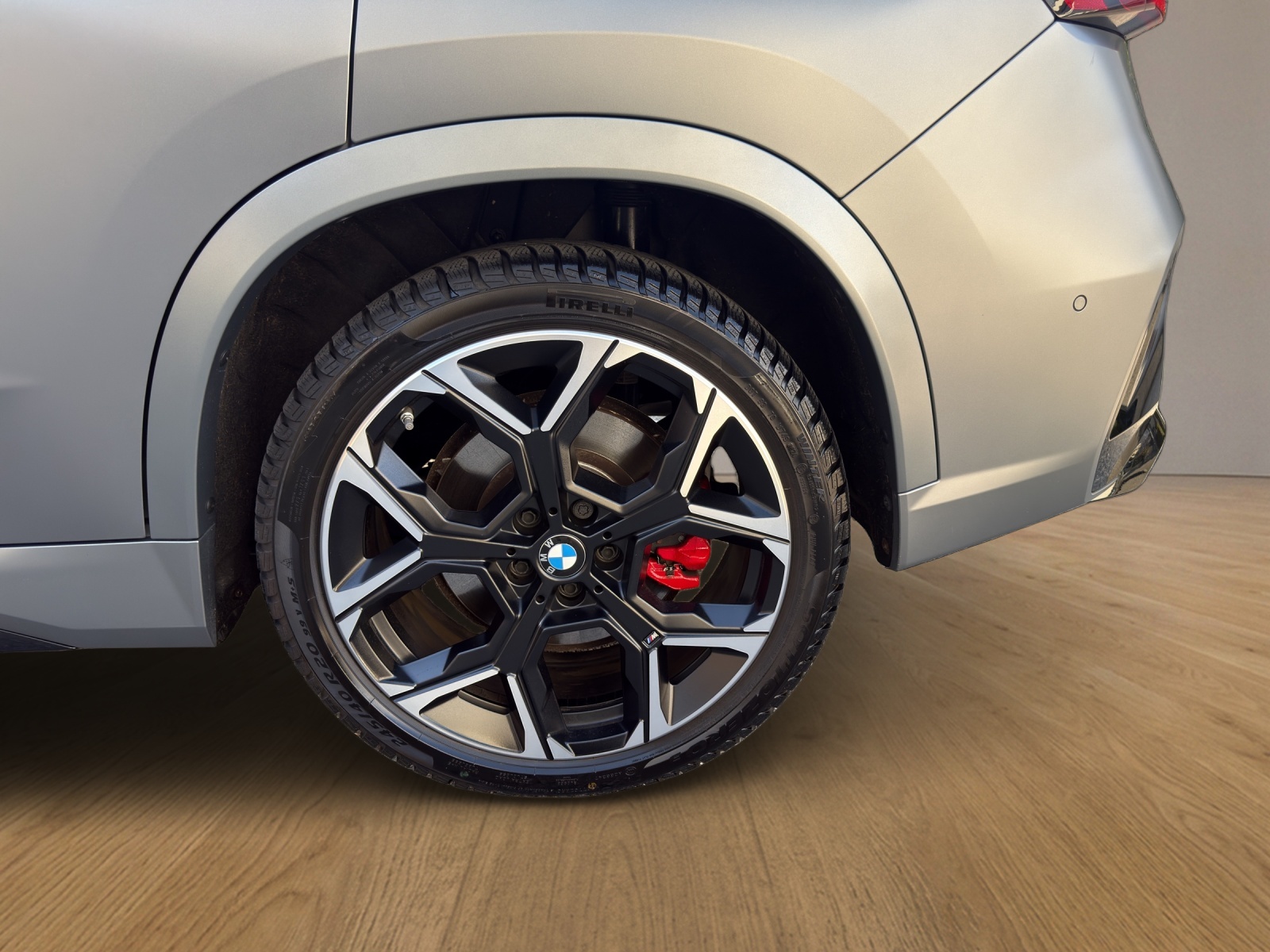BMW X1 xDrive M35i-image-11