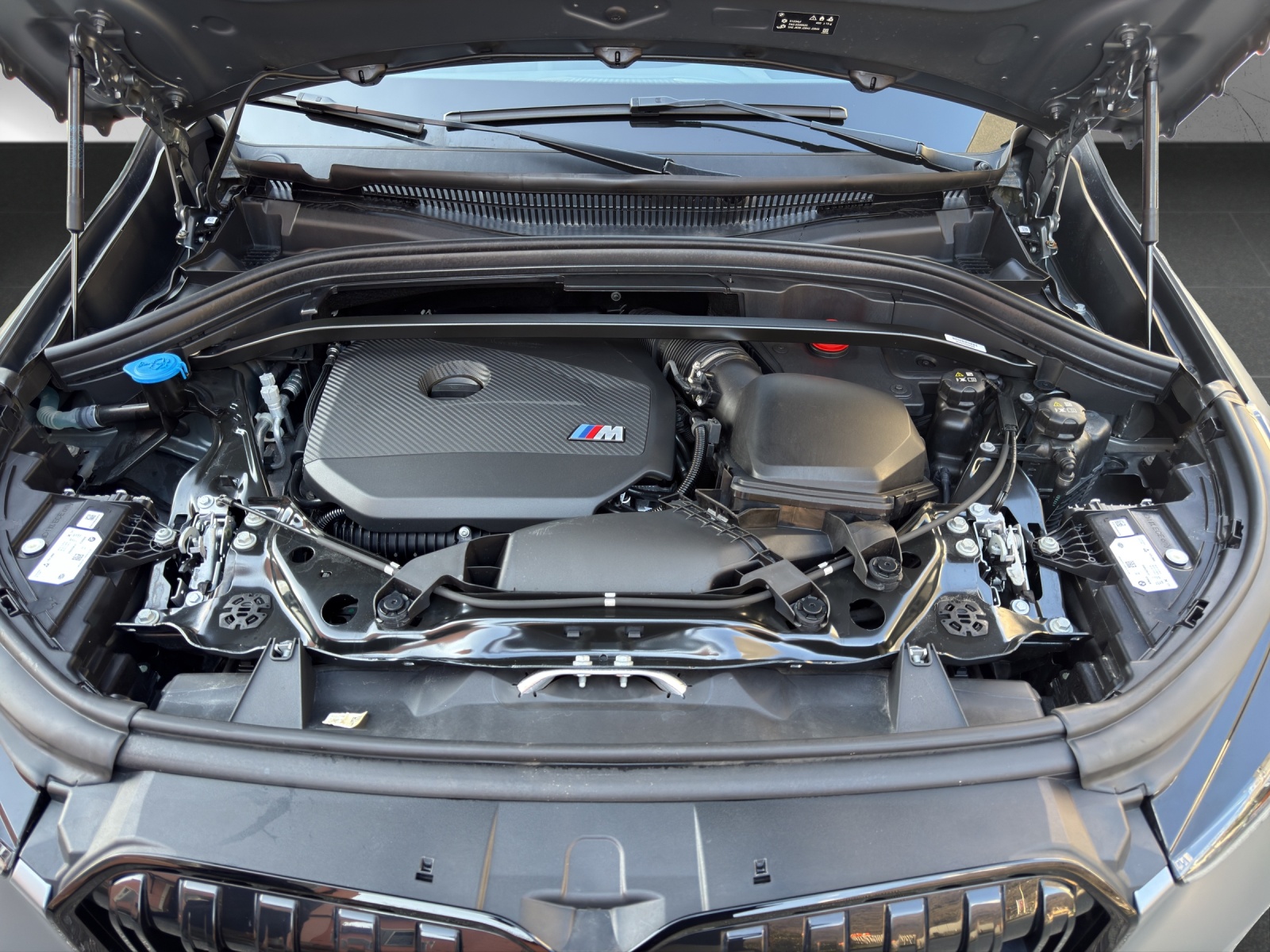 BMW X1 xDrive M35i-image-18