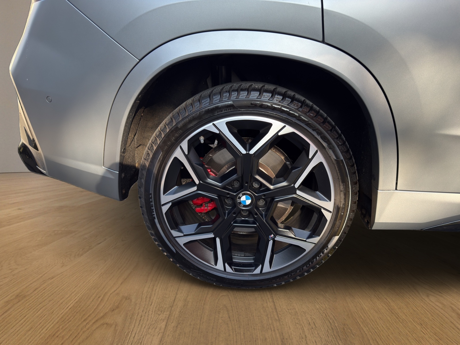 BMW X1 xDrive M35i-image-10
