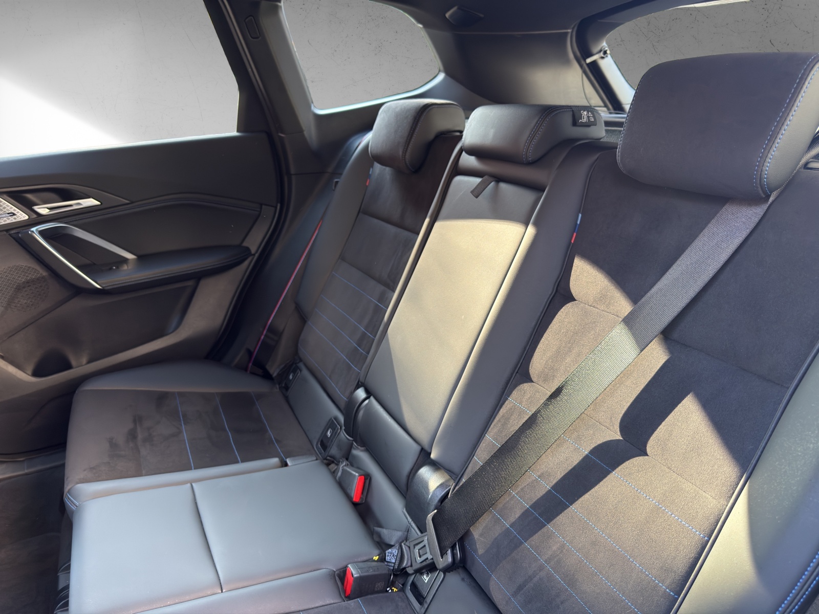BMW X1 xDrive M35i-image-16