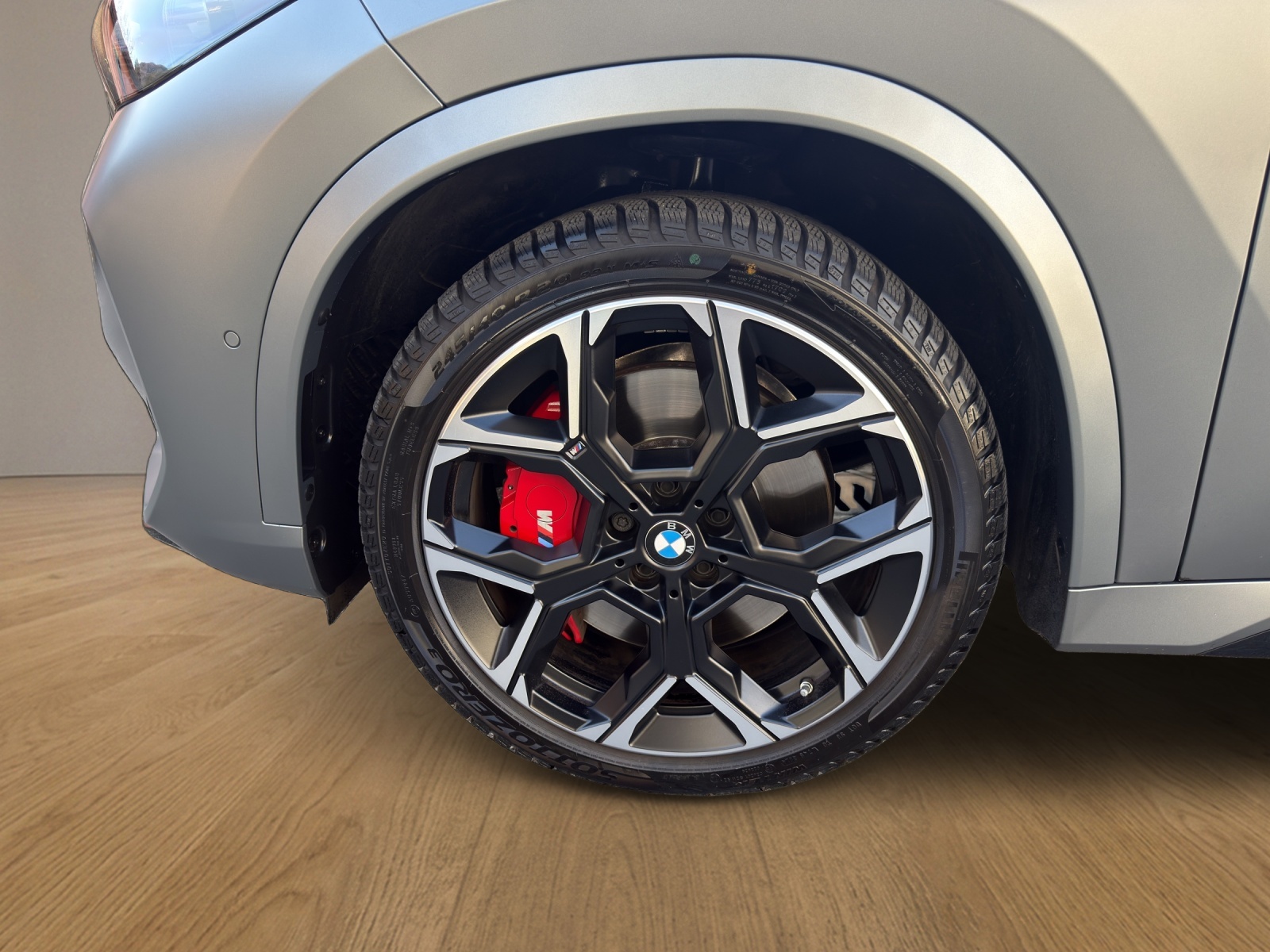 BMW X1 xDrive M35i-image-8