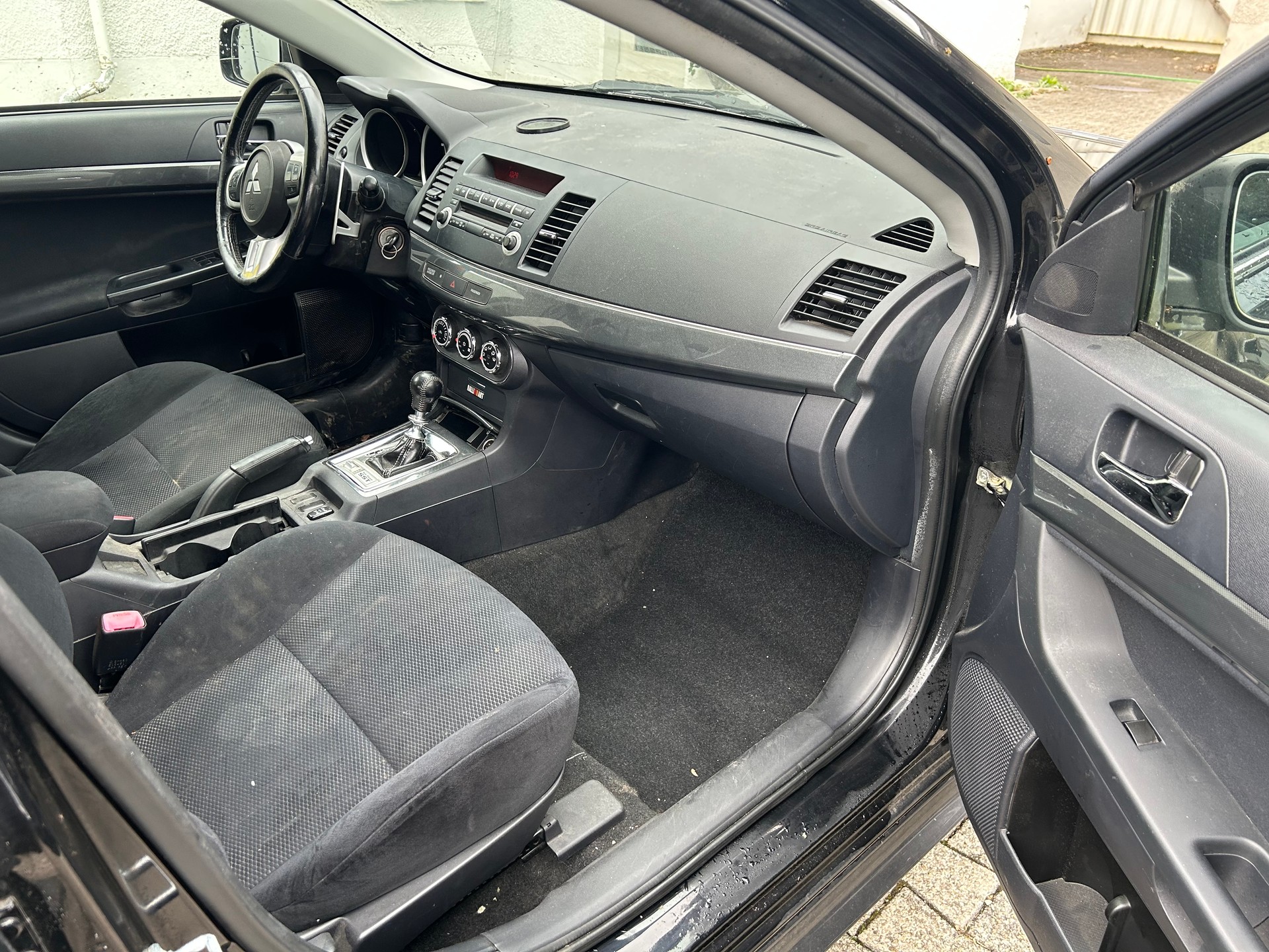 MITSUBISHI Lancer Sportback 2.0 Ralliart S 4WD TC-SST-image-13