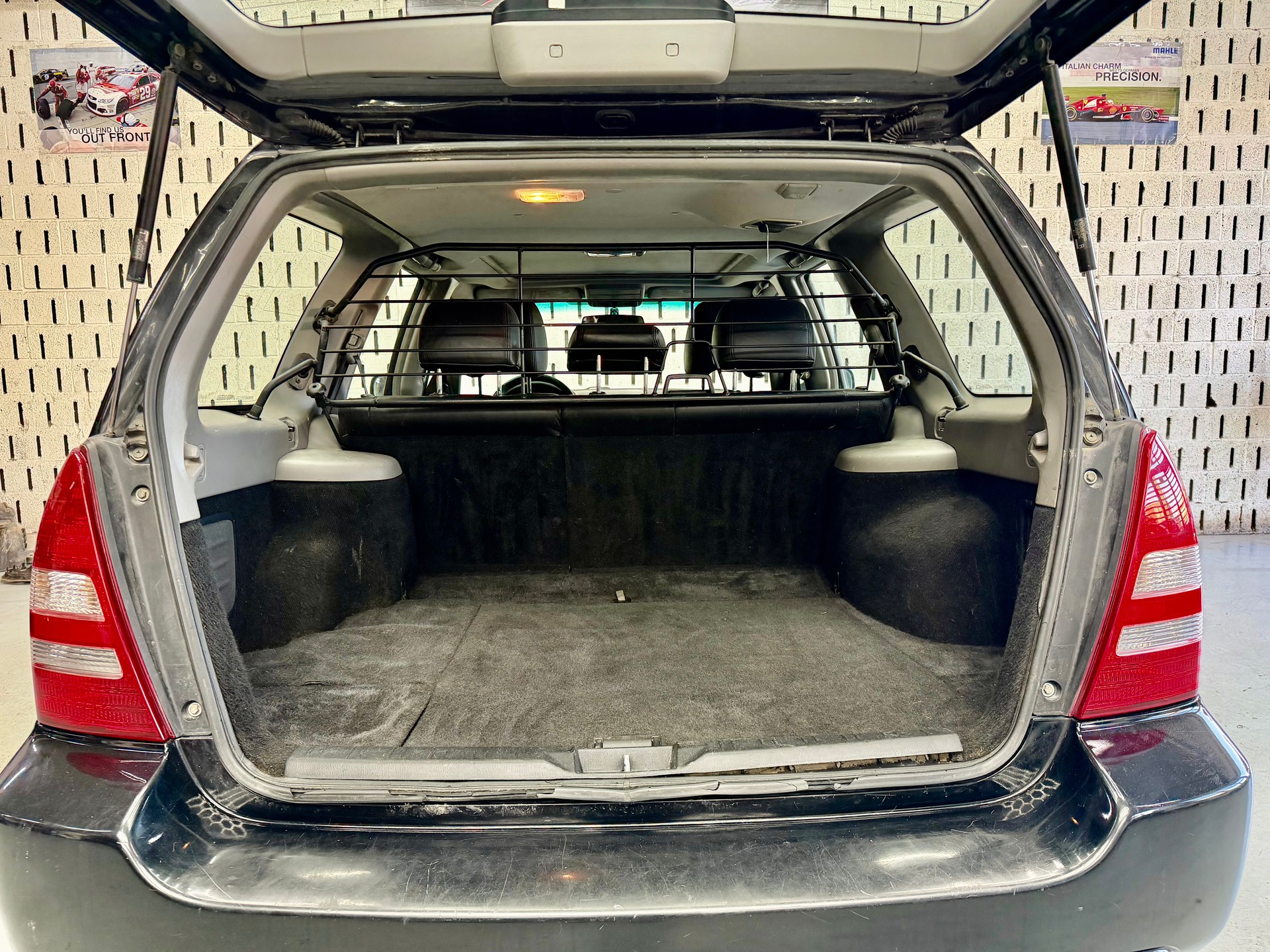 SUBARU Forester 2.0XT Automatic-image-8