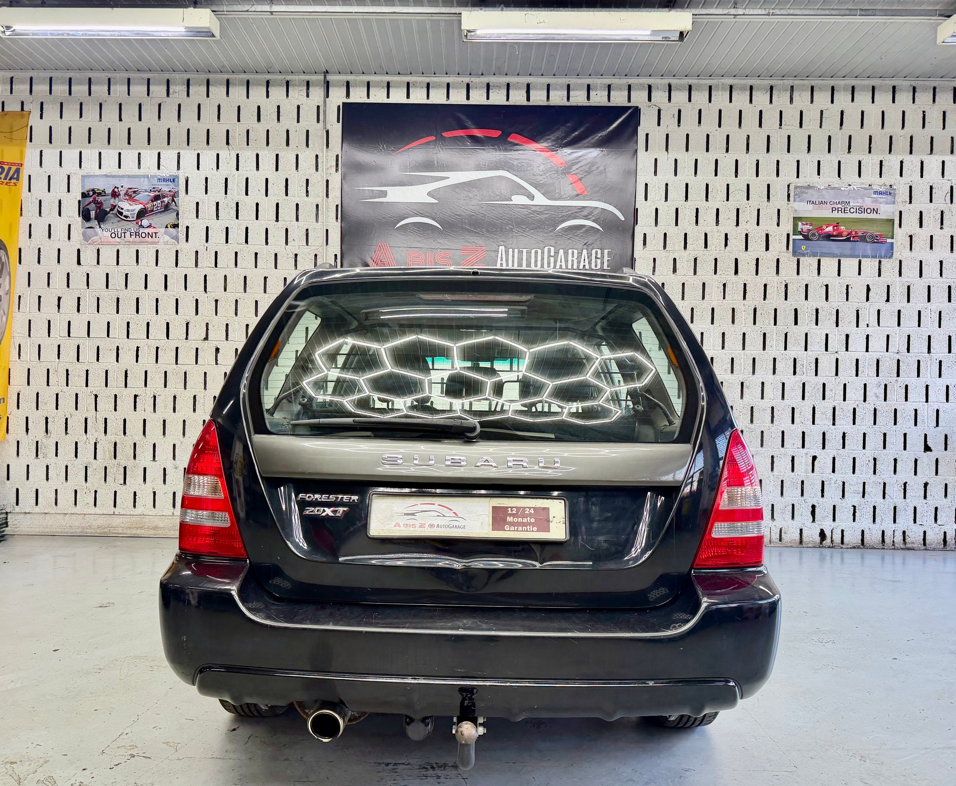 SUBARU Forester 2.0XT Automatic-image-7