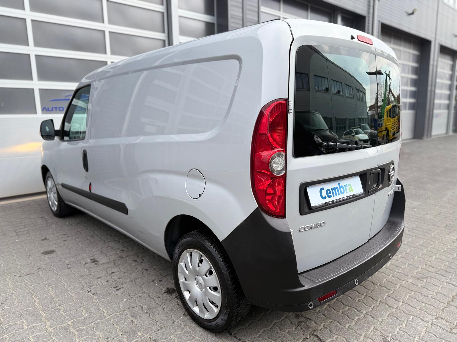 OPEL Combo 1.4 CNG Turbo ecoFLEX 2.4 L1H1-image-6