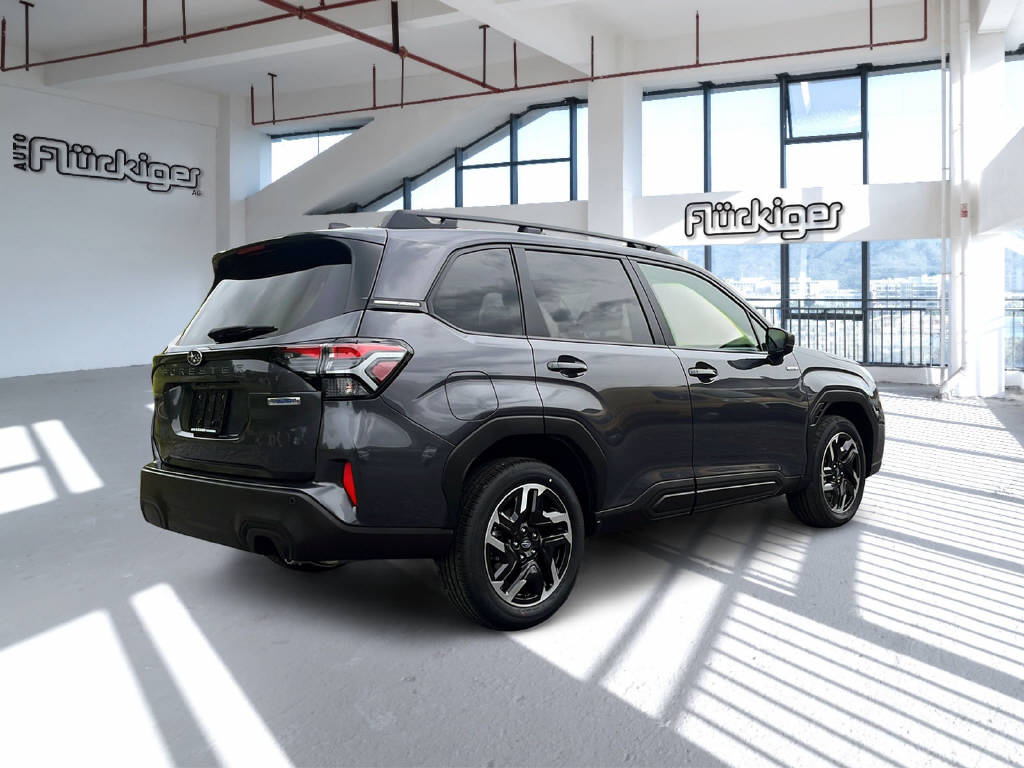 SUBARU Forester Station 2.0i e-Boxer Swiss Plus Model 2026-image-7