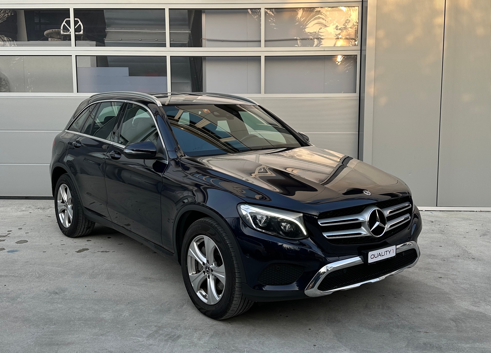 MERCEDES-BENZ GLC 220 d 4Matic 9G-Tronic