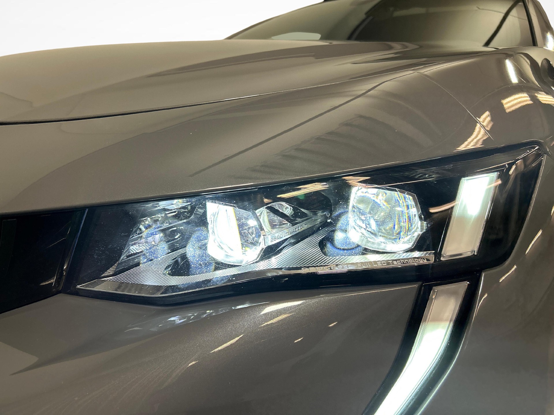 PEUGEOT 508 1.6 Plug-in Hybrid4 PSE-image-17