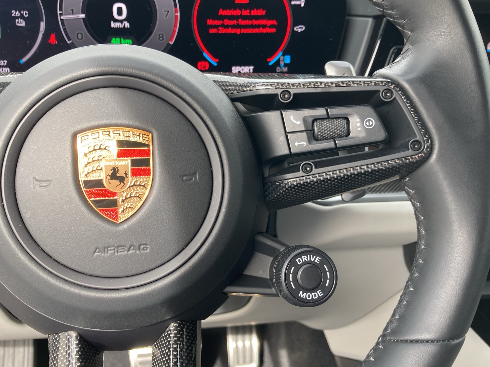 PORSCHE Cayenne-image-30