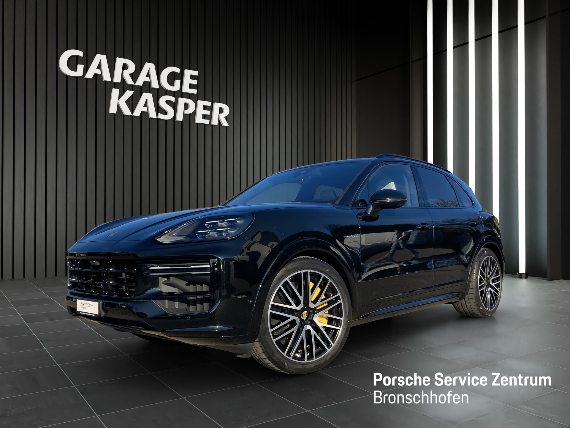 PORSCHE Cayenne Turbo E-Hybrid-image-0