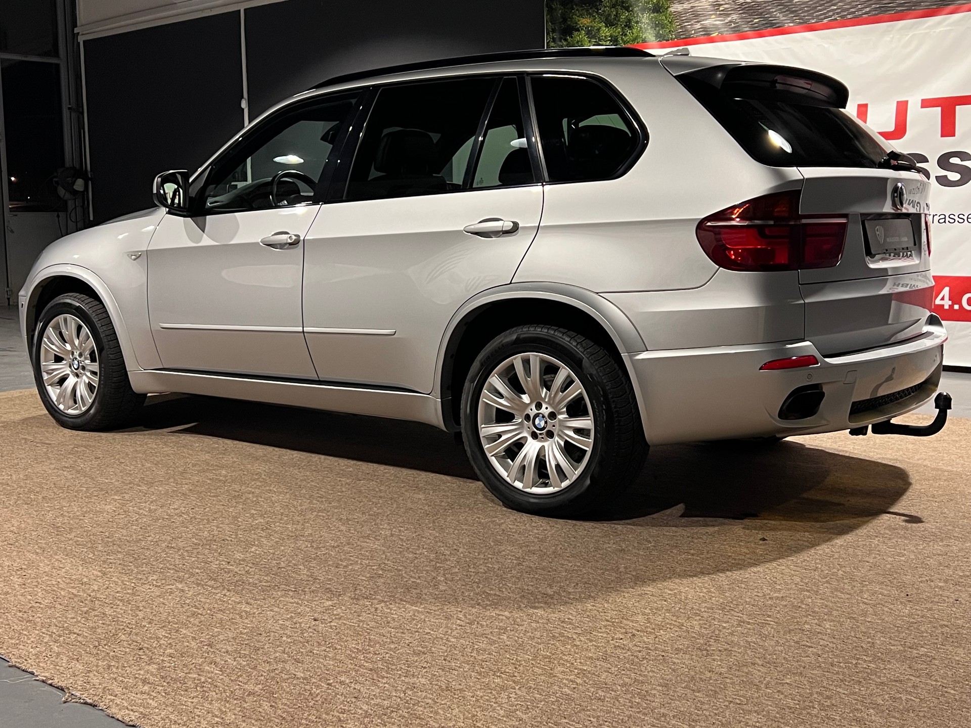 BMW X5 xDrive 50i Steptronic-image-5