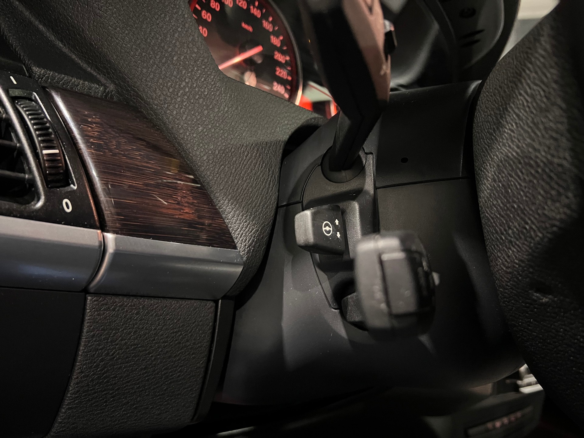 BMW X5 xDrive 50i Steptronic-image-20