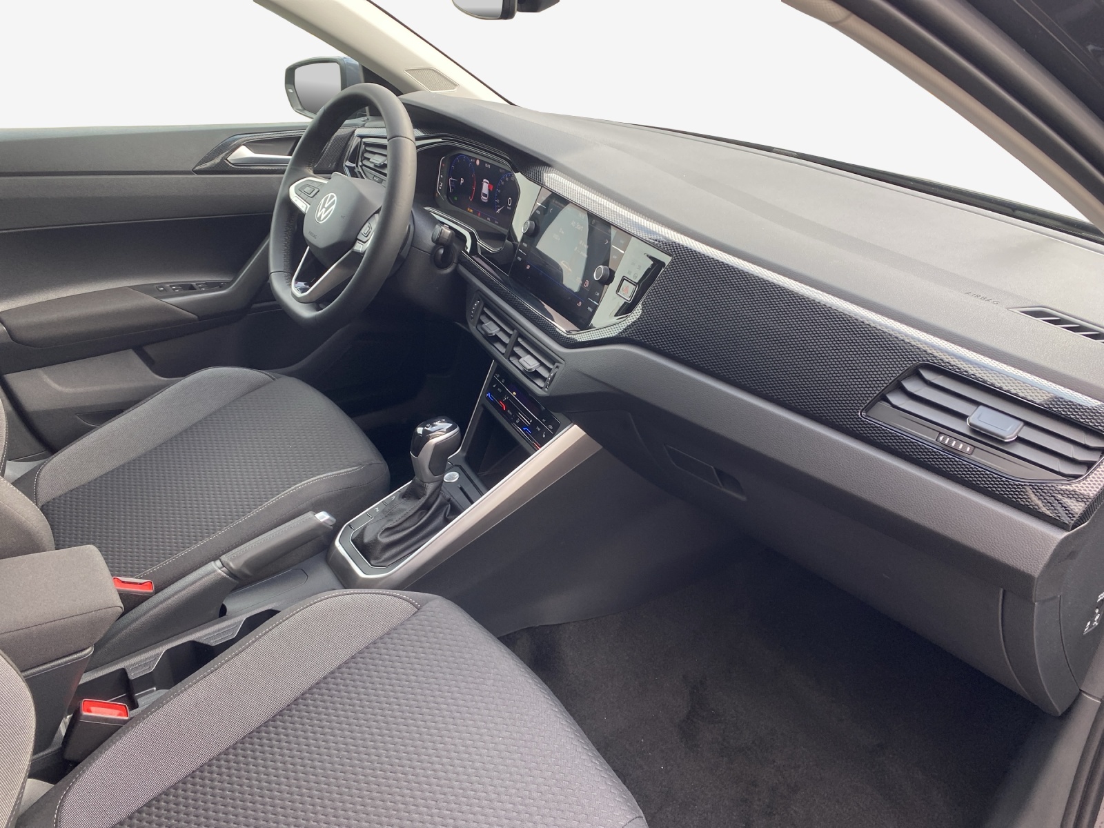 VW Polo 1.0 TSI Life DSG-image-13