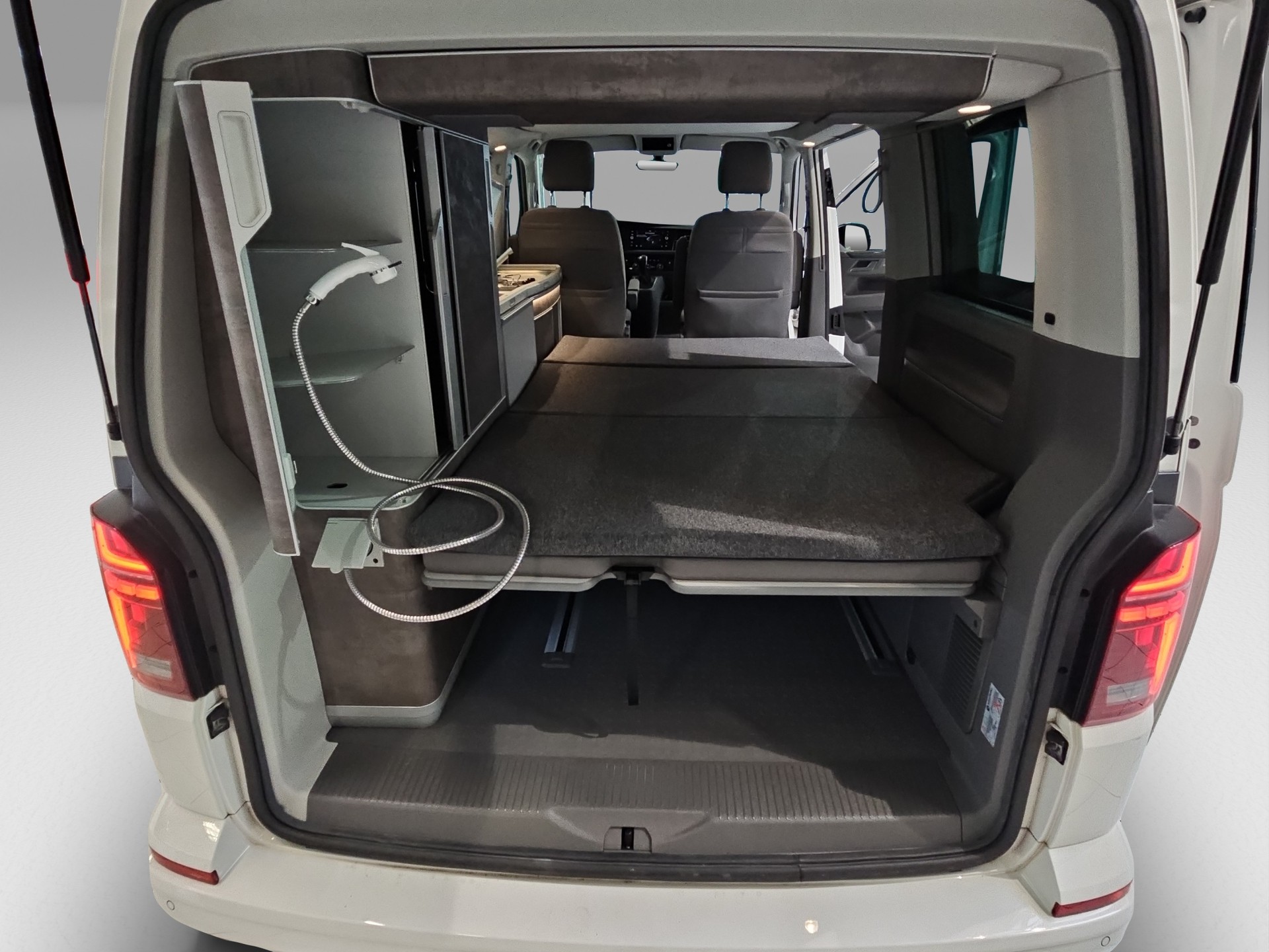 VW T6.1 California 3000 2.0 TDI Ocean Edition Liberty DSG-image-15