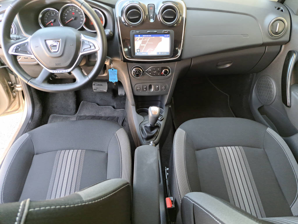 DACIA Sandero 0.9 TCe 90cv Stepway - Automatique-image-11