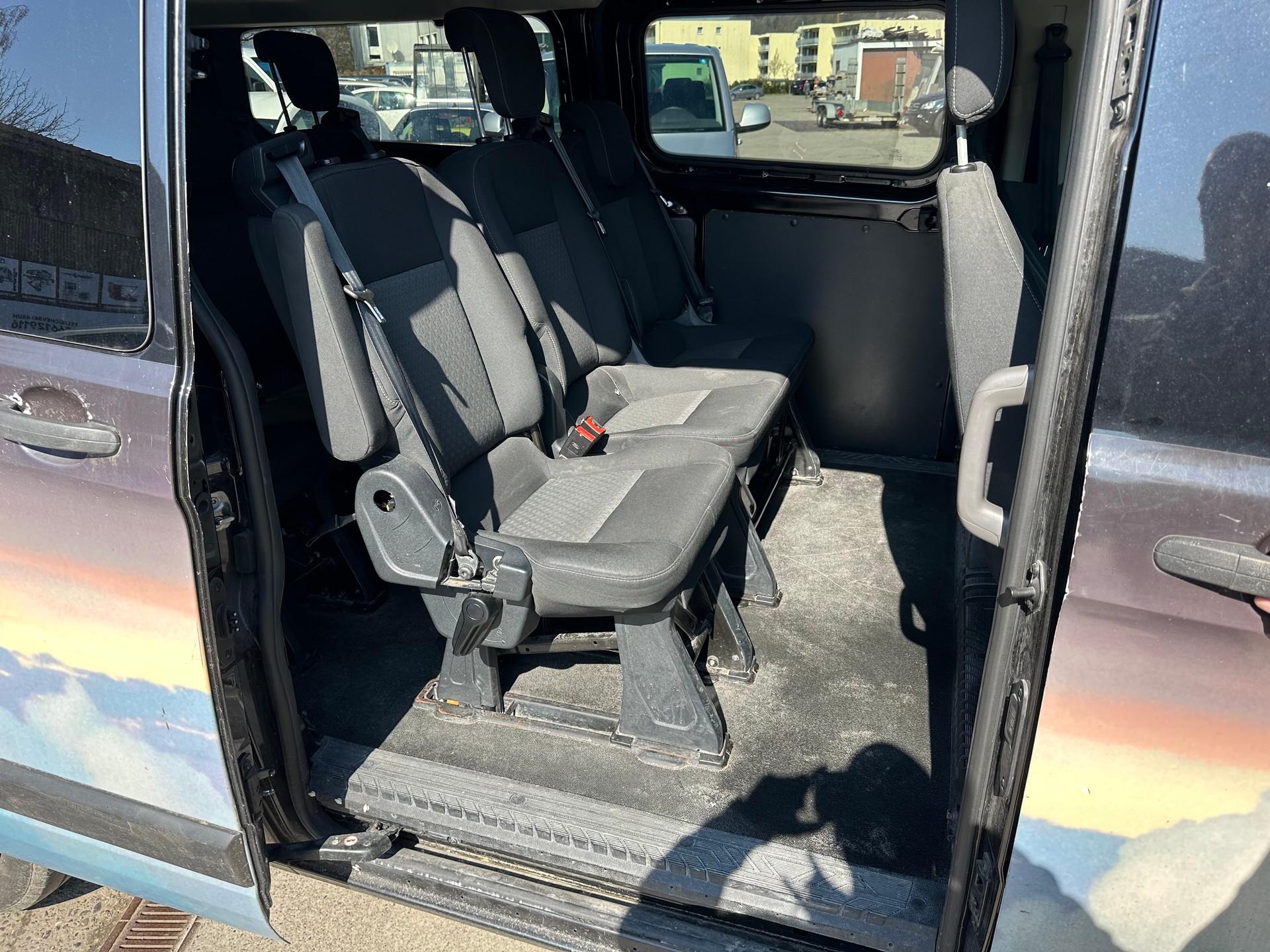 FORD Transit Custom 320 L2H1 Trend A-image-9
