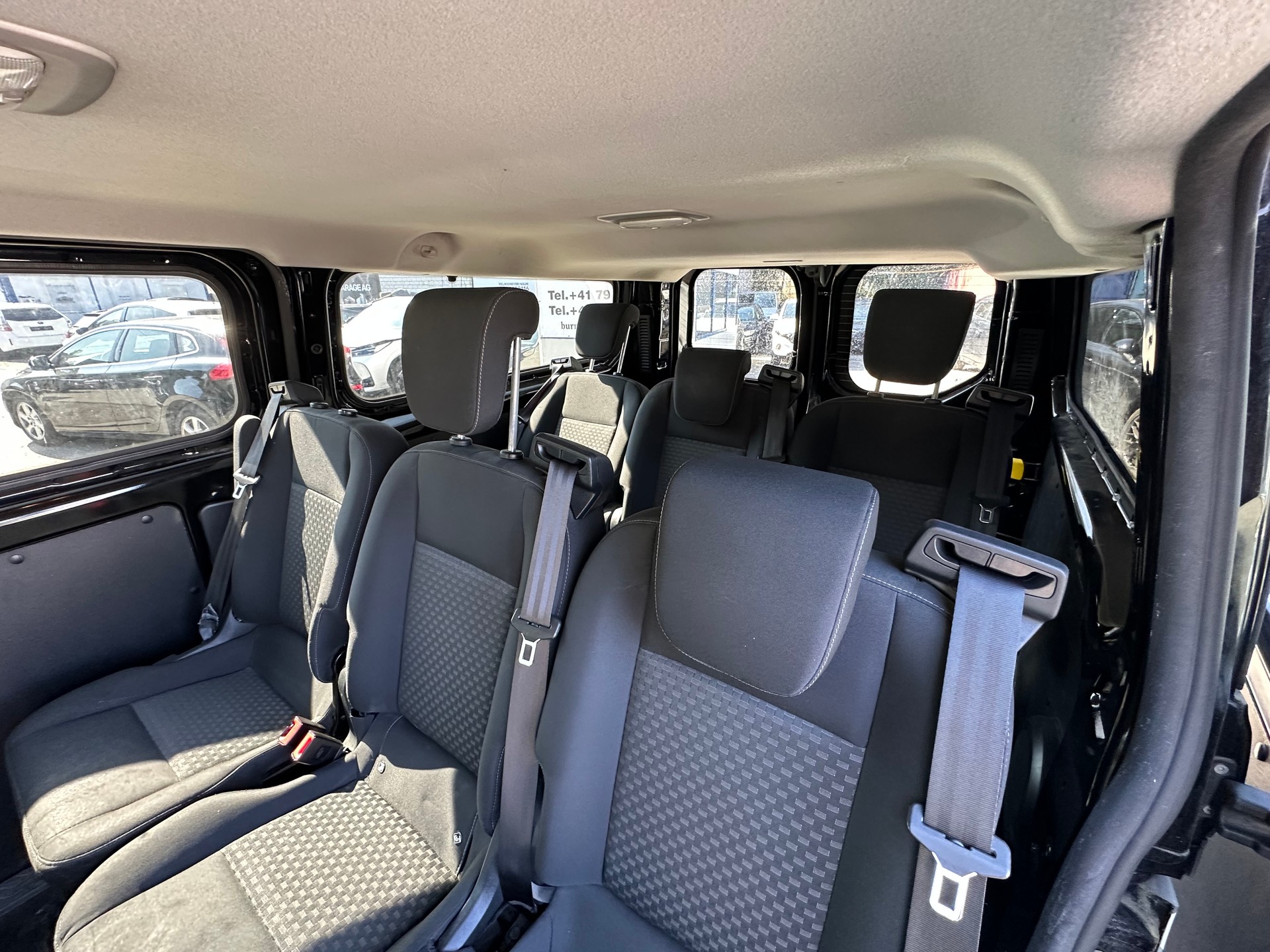 FORD Transit Custom 320 L2H1 Trend A-image-13