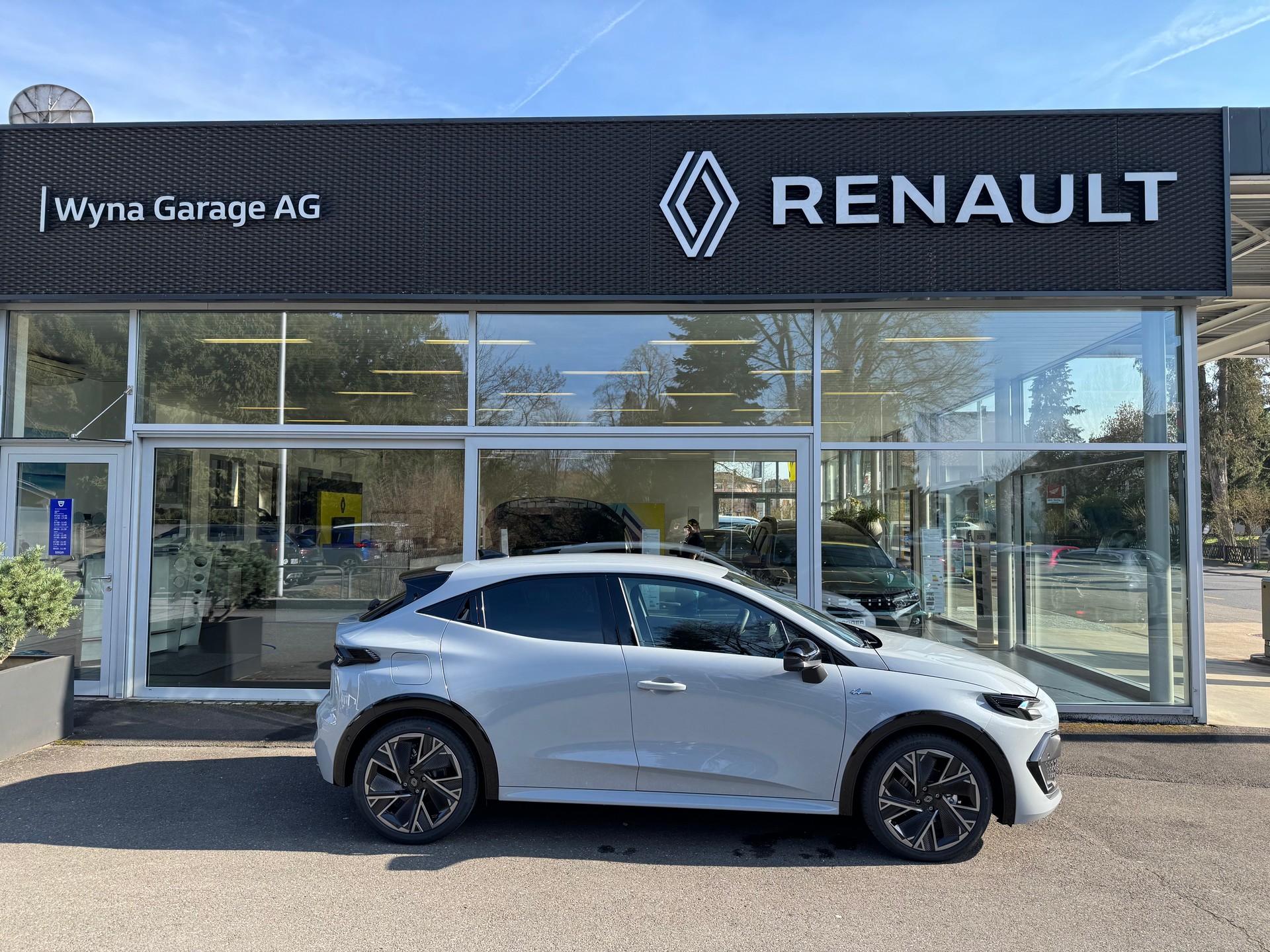 RENAULT Clio 1.8 E-Tech Esprit Alpine