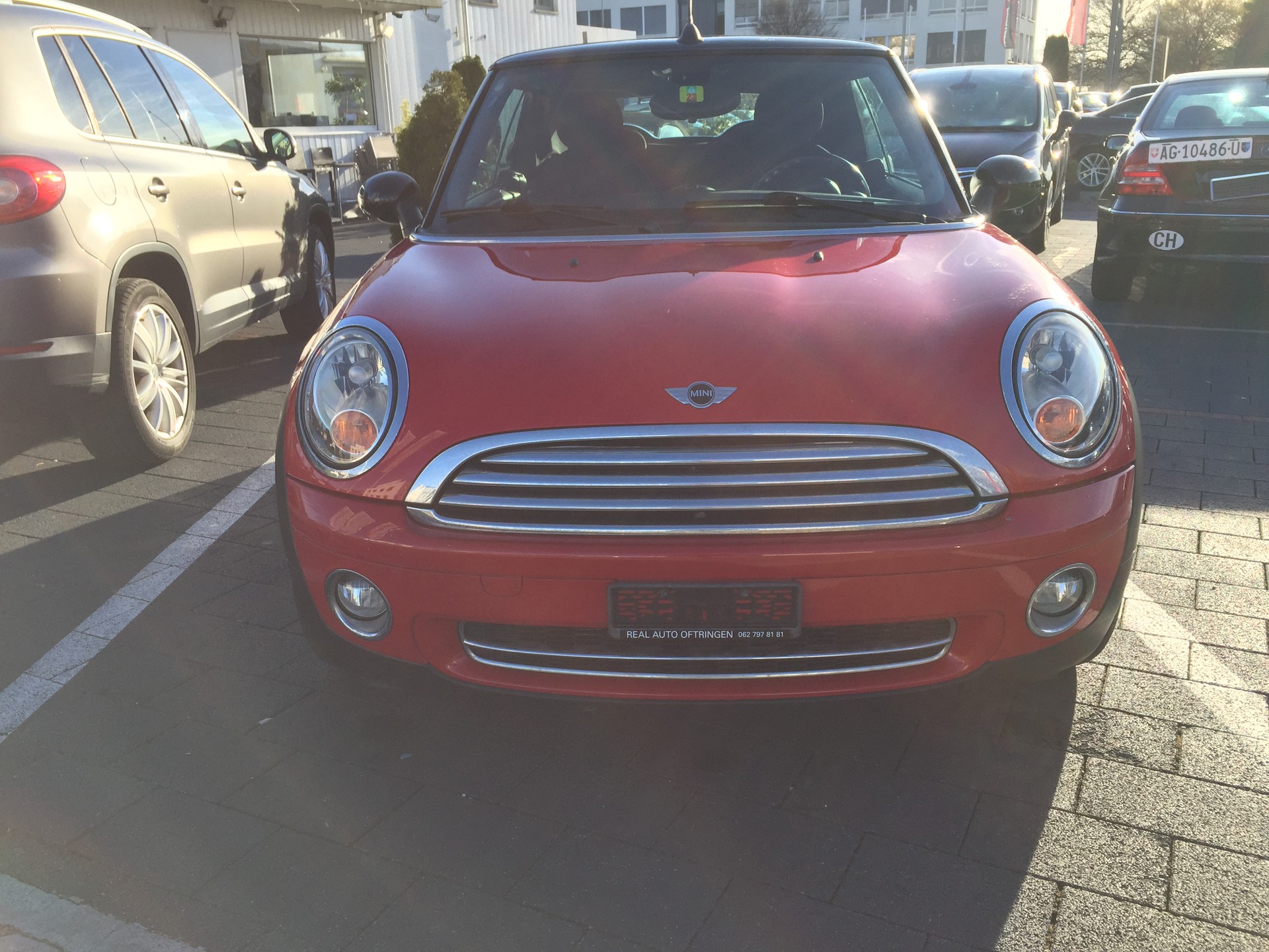 MINI Cooper Cabriolet-image-0