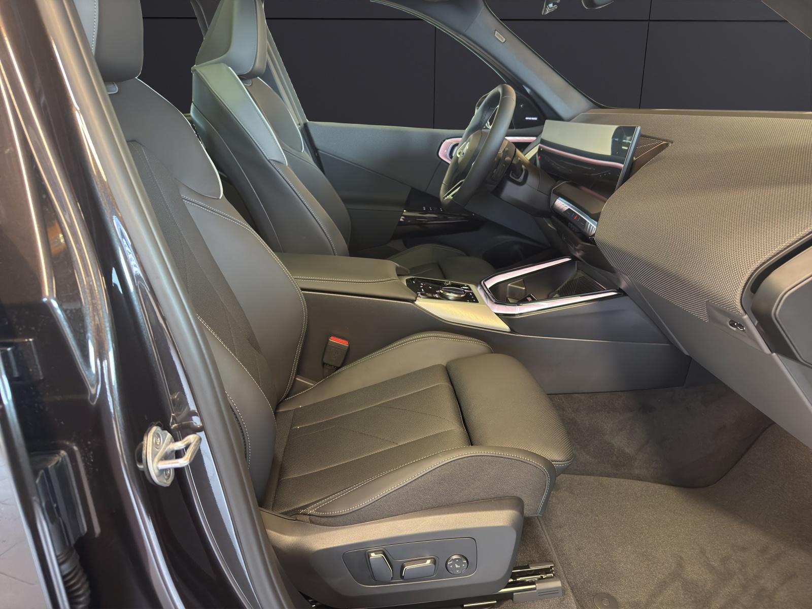 BMW X3 30e xDrive-image-15